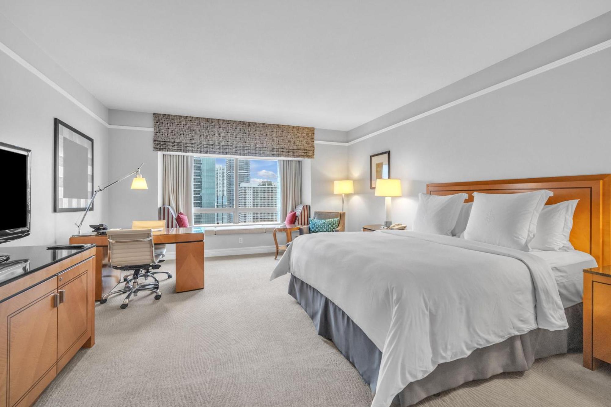 2 Bedroom Or King Studio Suites Four Seasons Hotel Miami Free Wi-Fi & Free Parking Kültér fotó