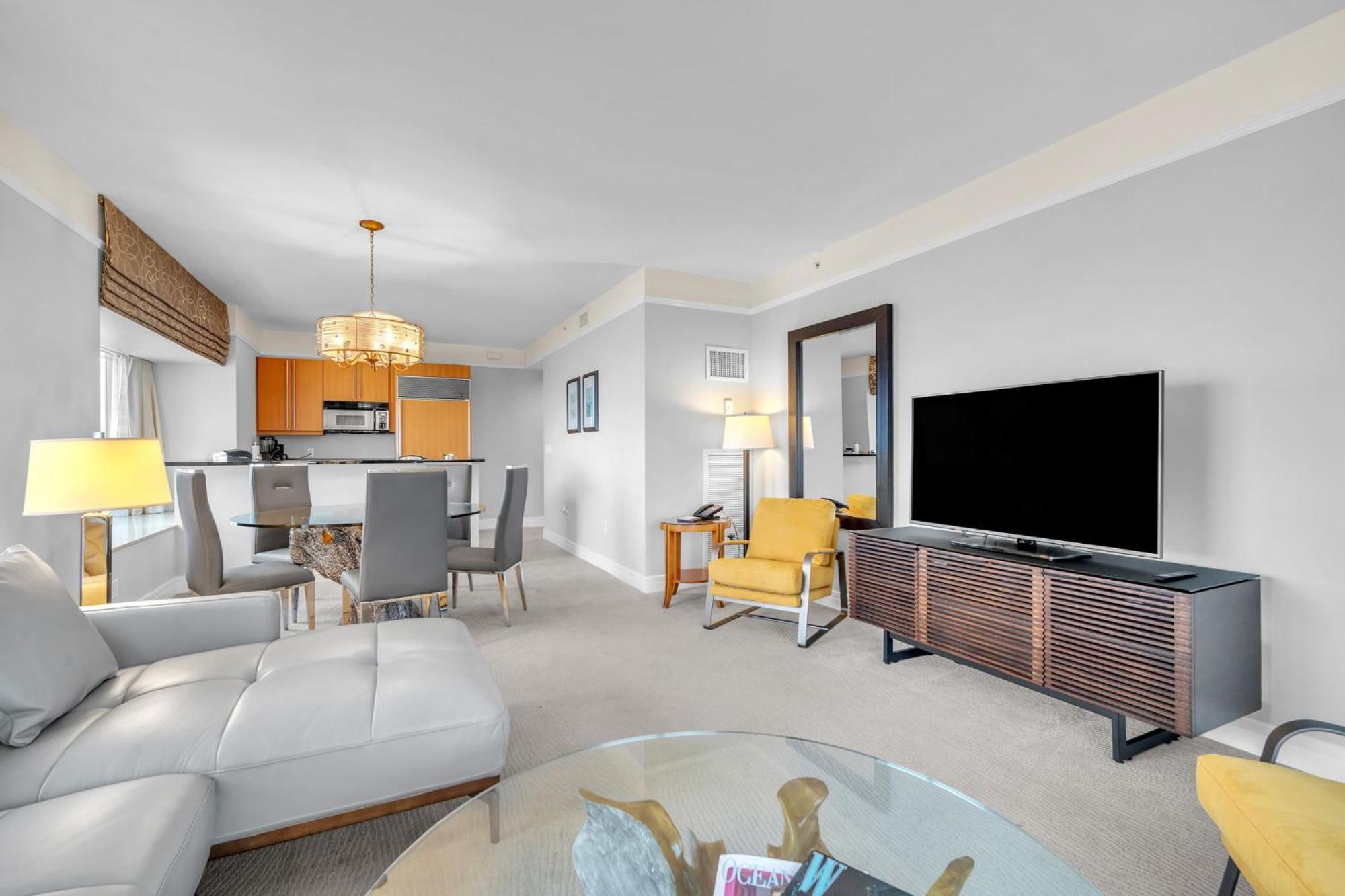 2 Bedroom Or King Studio Suites Four Seasons Hotel Miami Free Wi-Fi & Free Parking Kültér fotó