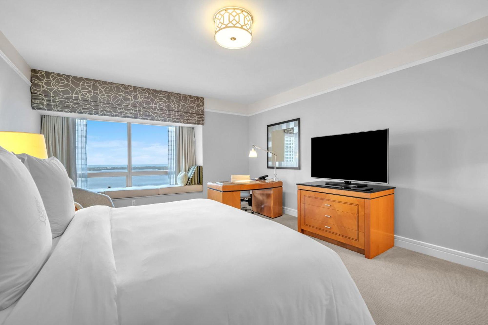 2 Bedroom Or King Studio Suites Four Seasons Hotel Miami Free Wi-Fi & Free Parking Kültér fotó