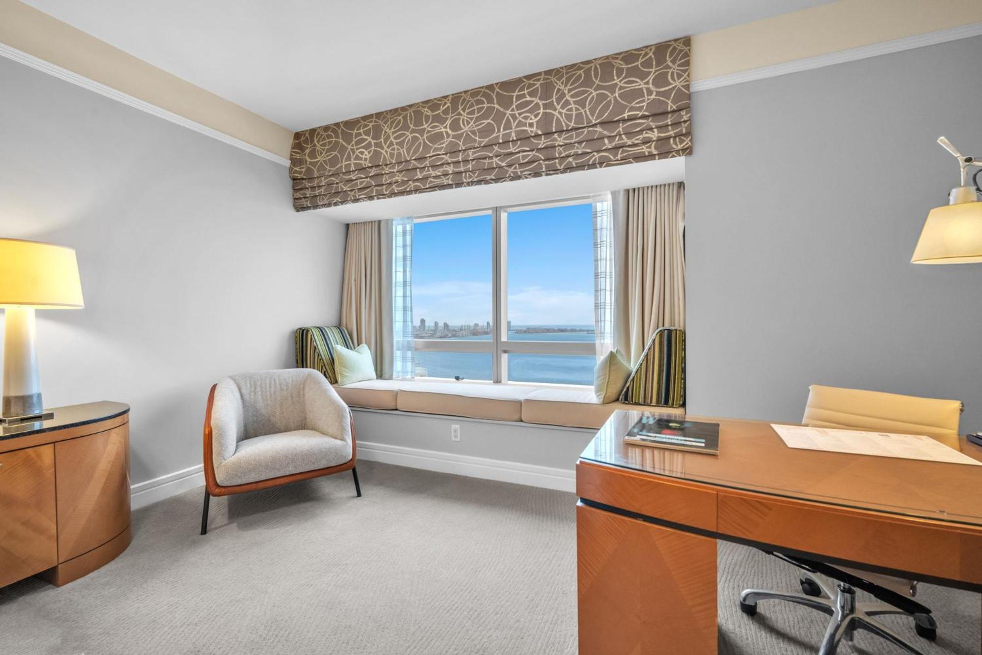 2 Bedroom Or King Studio Suites Four Seasons Hotel Miami Free Wi-Fi & Free Parking Kültér fotó