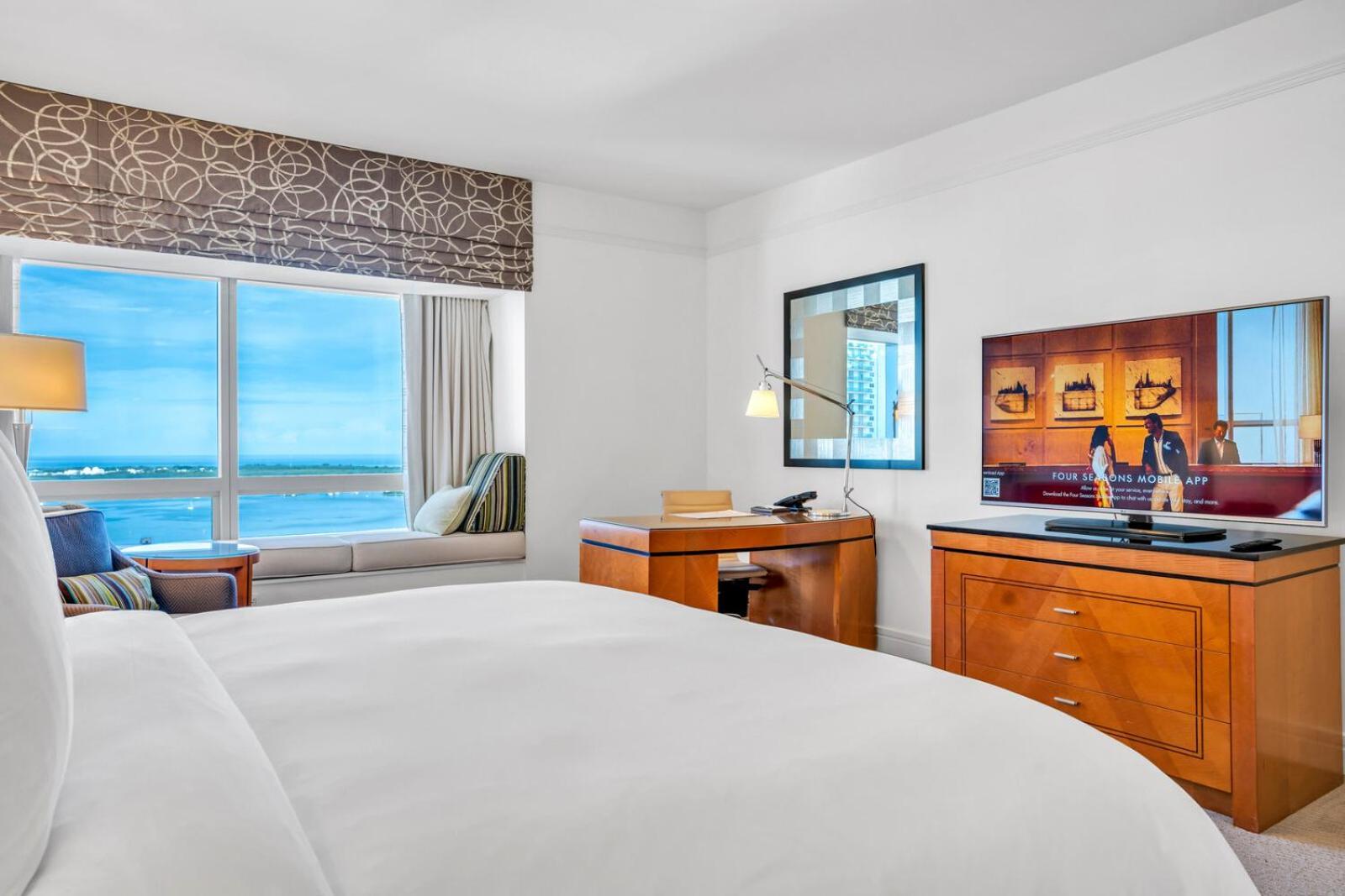 2 Bedroom Or King Studio Suites Four Seasons Hotel Miami Free Wi-Fi & Free Parking Kültér fotó