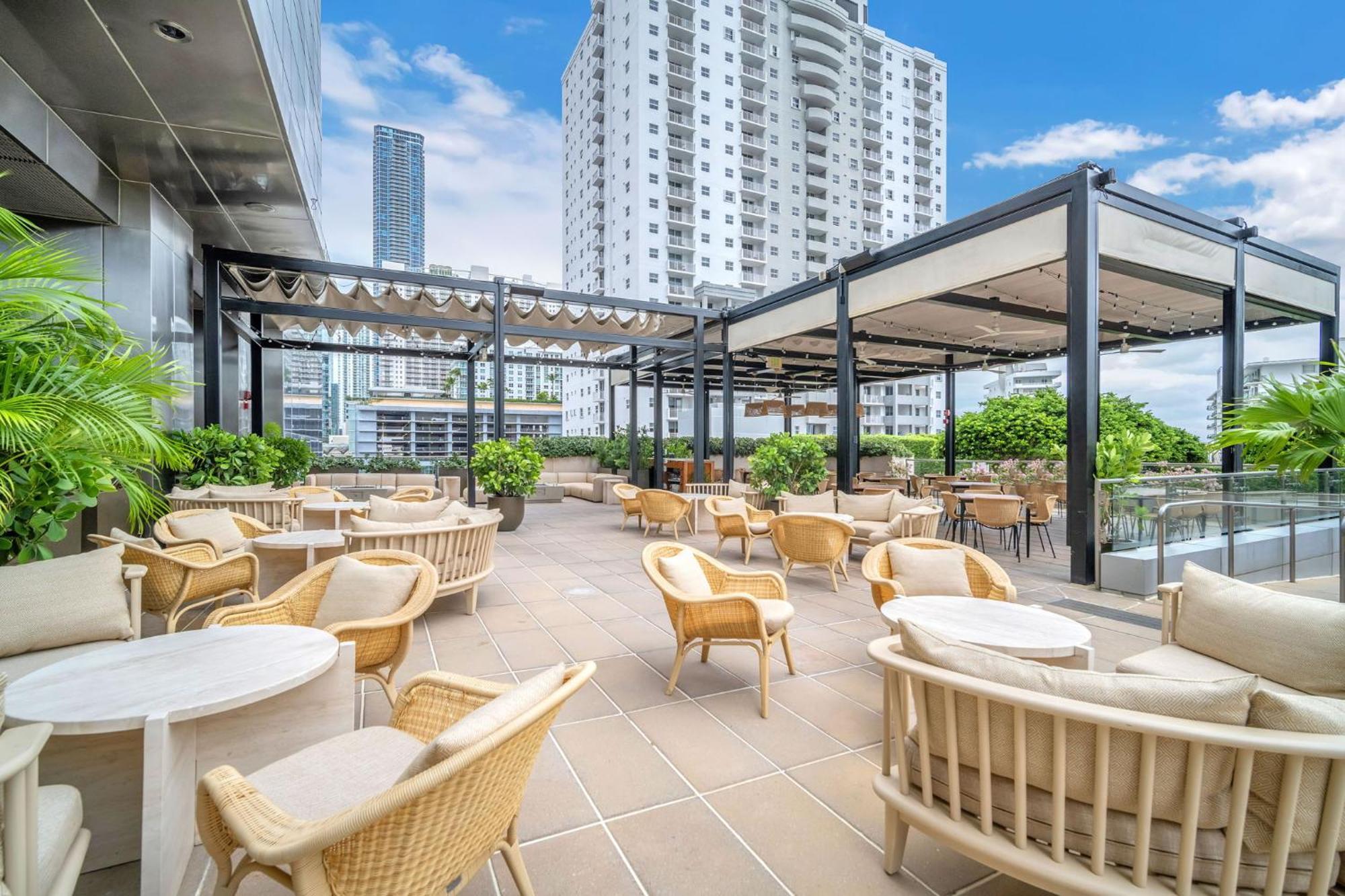 2 Bedroom Or King Studio Suites Four Seasons Hotel Miami Free Wi-Fi & Free Parking Kültér fotó