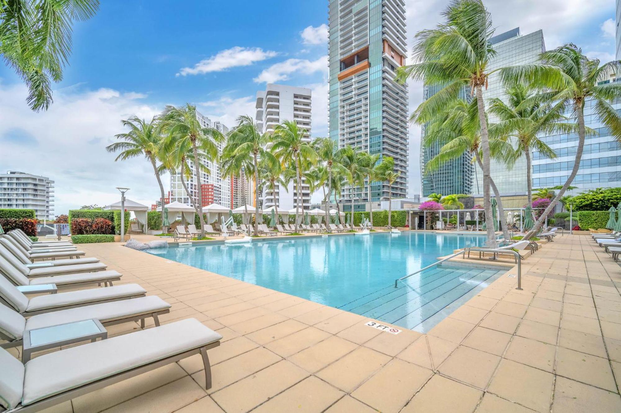 Spacious 2 Bedroom 2 Bath & Studio Suites In The Four Seasons Hotel Miami High Floors Kültér fotó