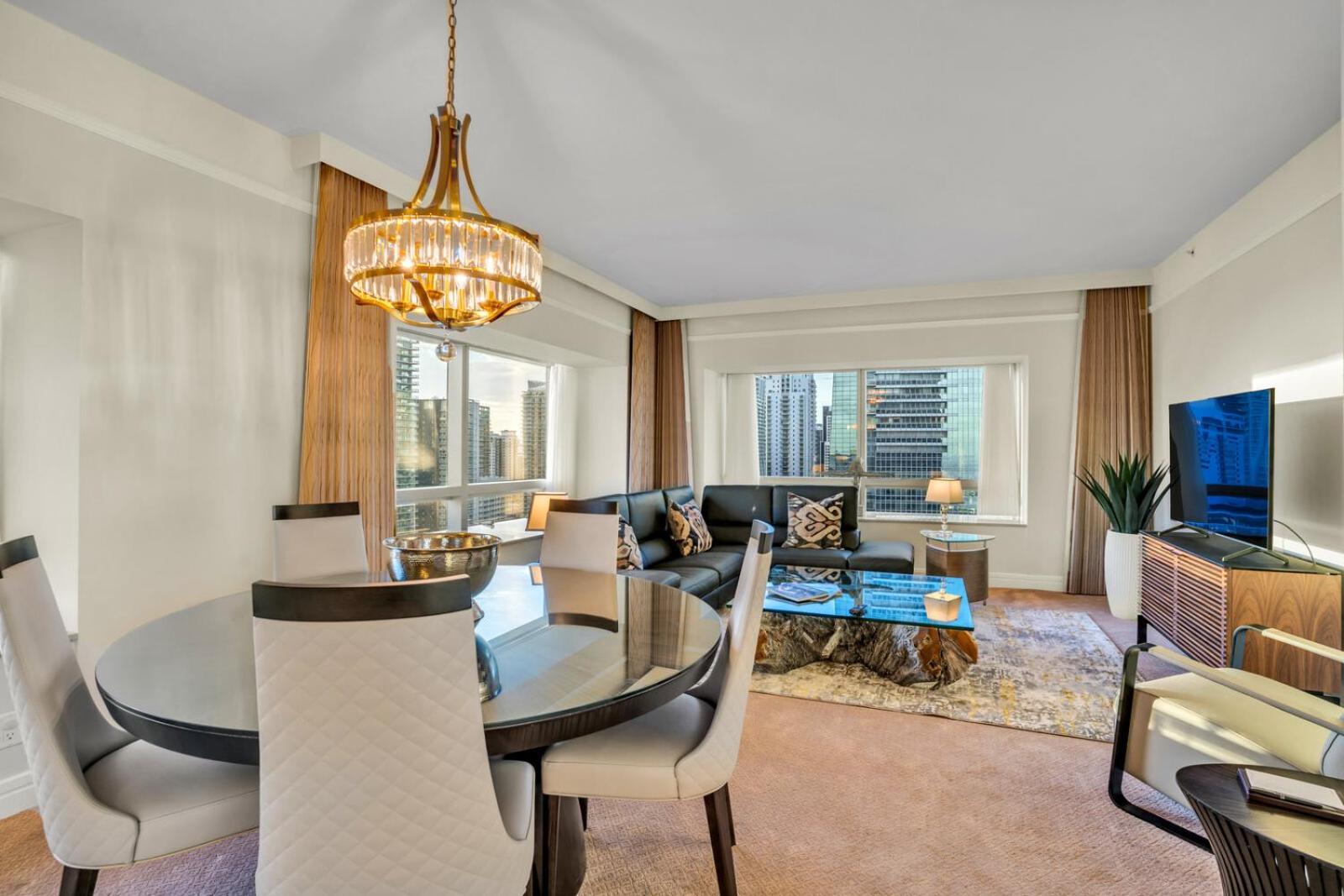 Spacious 2 Bedroom 2 Bath & Studio Suites In The Four Seasons Hotel Miami High Floors Szoba fotó