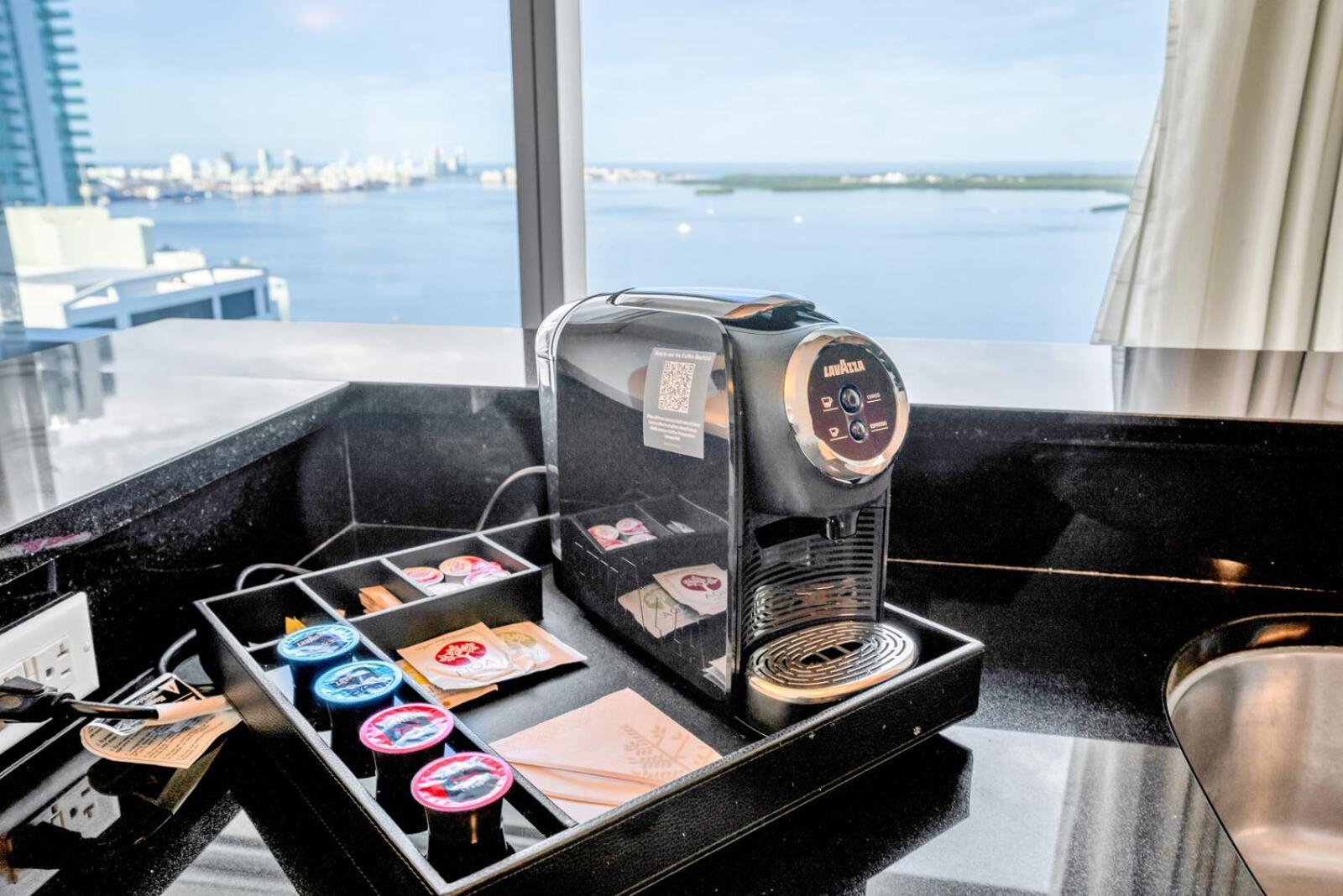 2 Bedroom Or King Studio Suites Four Seasons Hotel Miami Free Wi-Fi & Free Parking Kültér fotó